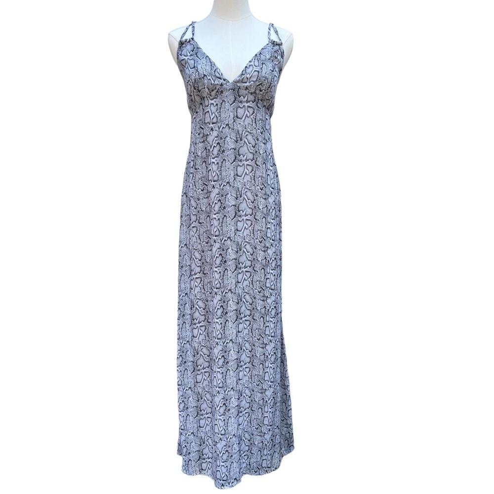 TOBI NWT Black and White Snakeskin Print Maxi Dress Size Small - Picture 1 of 15